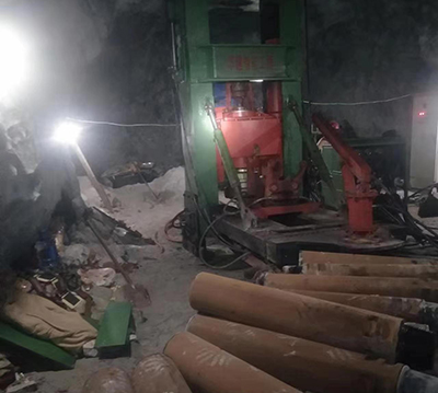 承接天井通風井鉆機施工